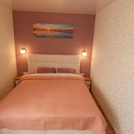 New Apartment In City Appartamento